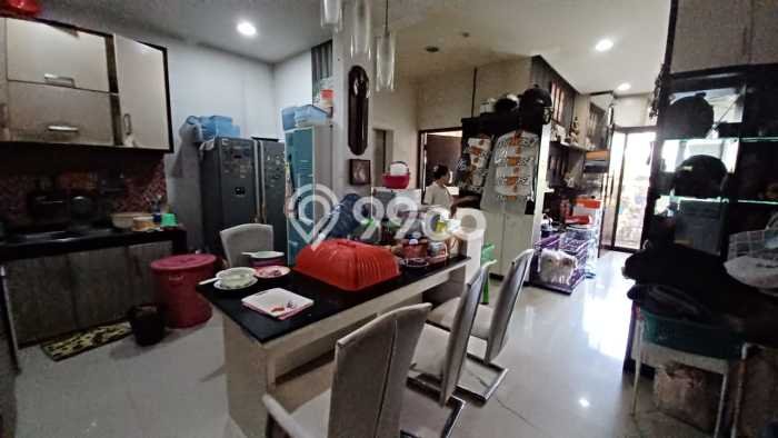 Rumah Modern 3 KT di Ancol Jakarta Utara Semi Furnished Rumah Modern 3 KT di Ancol Jakarta Utara Semi Furnished
