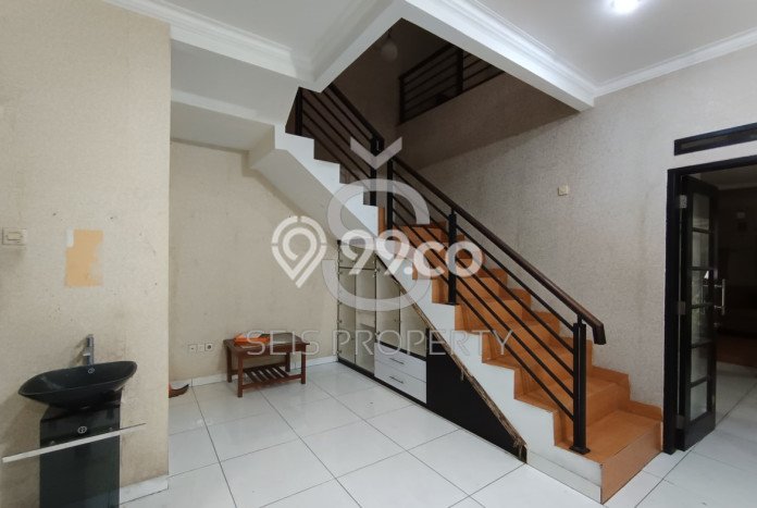 Dijual Rumah Mewah Exclusive di Batununggal, Bandung Dijual Rumah Mewah Exclusive di Batununggal, Bandung