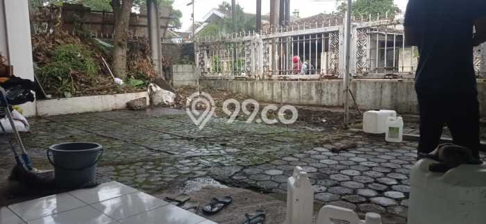 For Sale! Premium House LT 286m2 Desain Elegan di Bandung Kota For Sale! Premium House LT 286m2 Desain Elegan di Bandung Kota