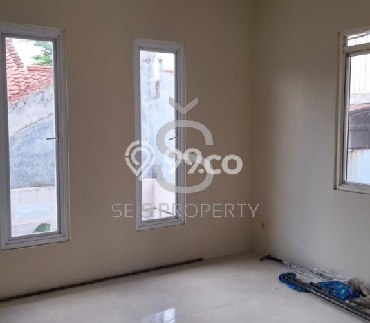 Jarang Ada! Rumah Kontrakan 5 Kamar Nyaman Siap Huni Kota Baru Parahyangan Jarang Ada! Rumah Kontrakan 5 Kamar Nyaman Siap Huni Kota Baru Parahyangan