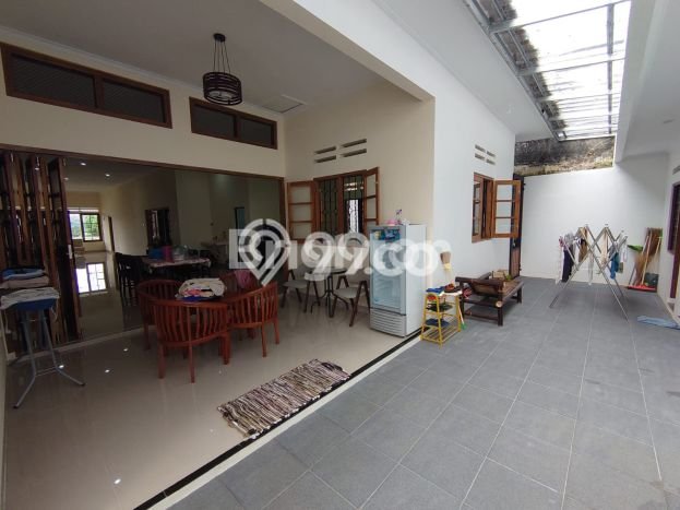Rumah Luxury Modern Tanpa Renovasi di Baranangsiang Bogor Rumah Luxury Modern Tanpa Renovasi di Baranangsiang Bogor