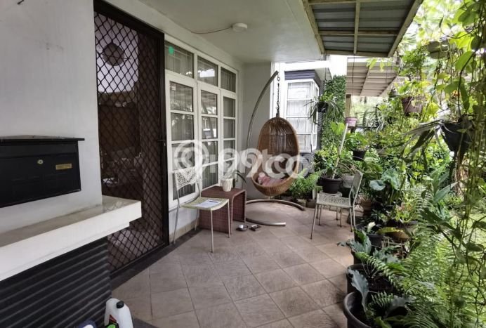 Rumah Luas Asri 3 KT Siap Huni di Cikeas Bogor Rumah Luas Asri 3 KT Siap Huni di Cikeas Bogor