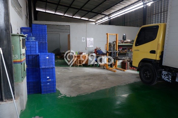 Pabrik Dijual di Jakarta Barat LT 1900m2 & LB 1150m2 Lokasi Terbaik! Pabrik Dijual di Jakarta Barat LT 1900m2 & LB 1150m2 Lokasi Terbaik!