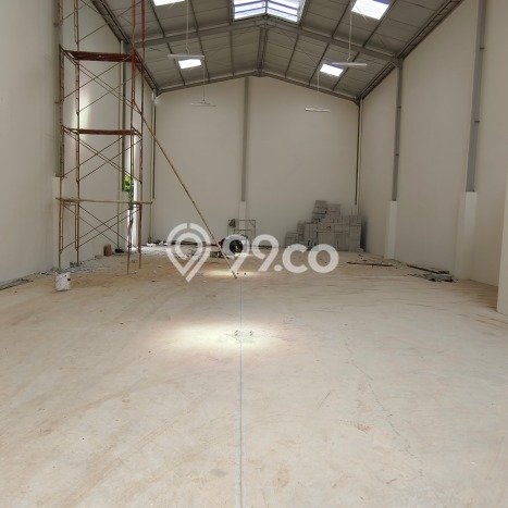 Untuk Dijual! Gudang di Ciater Tangerang LT 400m2 / LB 400m2 Kawasan Strategis Untuk Dijual! Gudang di Ciater Tangerang LT 400m2 / LB 400m2 Kawasan Strategis
