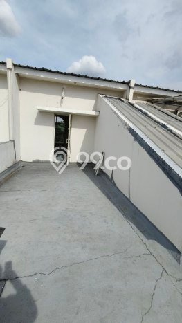 Unit Ruko disewakan di Cipondoh Tangerang dengan LT 67m2 / LB 270m2 Unit Ruko disewakan di Cipondoh Tangerang dengan LT 67m2 / LB 270m2
