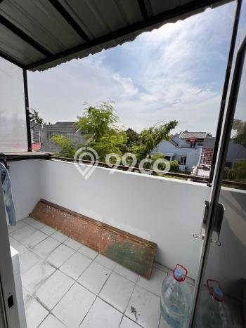 Ruko Disewakan di Kawasan Ramai Karawaci, Tangerang Ruko Disewakan di Kawasan Ramai Karawaci, Tangerang