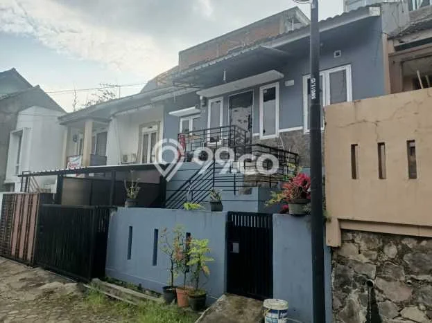 Dijual Hunian Rumah Terawat 2 Kamar di Sariwangi, Bandung Dijual Hunian Rumah Terawat 2 Kamar di Sariwangi, Bandung
