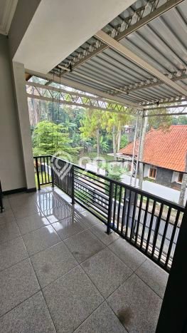 Rumah Luxury Modern Siap Huni di Bandung Kota Bandung Rumah Luxury Modern Siap Huni di Bandung Kota Bandung