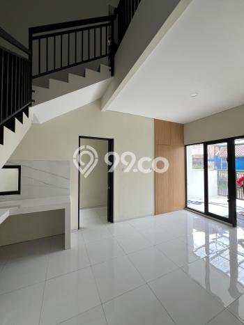 Rumah Strategis Modern Lb 120m2 di Arcamanik, Bandung Rumah Strategis Modern Lb 120m2 di Arcamanik, Bandung