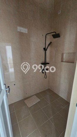 Dijual Hunian Rumah Terawat 4 KT di Cisaranten, Bandung Dijual Hunian Rumah Terawat 4 KT di Cisaranten, Bandung