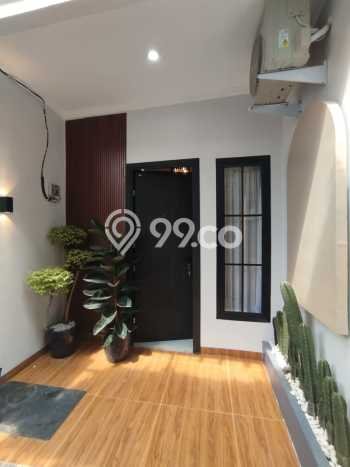 Jual Rumah Eksklusif 2 KT di Utan Kayu, Jakarta Timur Jual Rumah Eksklusif 2 KT di Utan Kayu, Jakarta Timur