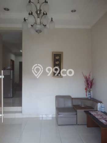 Rumah Mewah Siap Huni LT 300m2 di Lippo Cikarang, Cikarang Rumah Mewah Siap Huni LT 300m2 di Lippo Cikarang, Cikarang