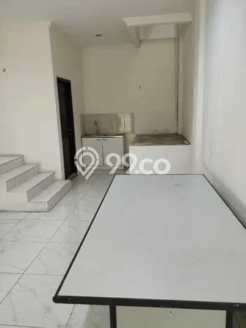 Unit Ruko Disewakan di Cideng di Area Ramai & Strategis Unit Ruko Disewakan di Cideng di Area Ramai & Strategis