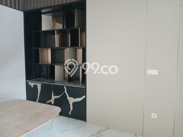 Rumah Elit Modern Siap Huni di Pantai Indah Kapuk Jakarta Utara Rumah Elit Modern Siap Huni di Pantai Indah Kapuk Jakarta Utara