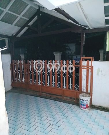 Jual Rumah Eksklusif 4 KT di Pondok Gede, Jakarta Timur Jual Rumah Eksklusif 4 KT di Pondok Gede, Jakarta Timur