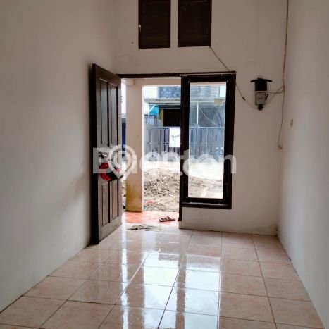 Rumah Modern Cantik 2 KT Bisa Langsung Pindah di Samarinda Utara Rumah Modern Cantik 2 KT Bisa Langsung Pindah di Samarinda Utara