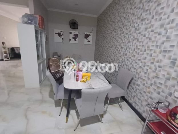 For Sale Rumah Mewah Exclusive di Sungai Pinang, Samarinda For Sale Rumah Mewah Exclusive di Sungai Pinang, Samarinda