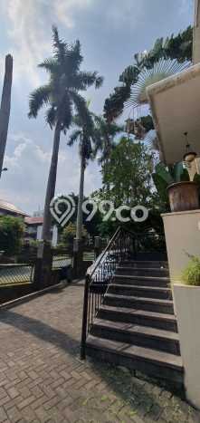 Jual Rumah Luas Megah Dengan View Eksklusif di Cinere, Jakarta Selatan Jual Rumah Luas Megah Dengan View Eksklusif di Cinere, Jakarta Selatan