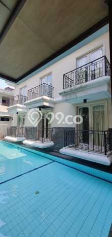 Jual Rumah Luas Megah Dengan View Eksklusif di Cinere, Jakarta Selatan Jual Rumah Luas Megah Dengan View Eksklusif di Cinere, Jakarta Selatan