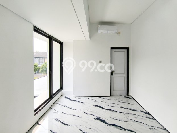 Jual Rumah Mewah Elegan Dengan View Eksklusif di Bintaro, Tangerang Selatan Jual Rumah Mewah Elegan Dengan View Eksklusif di Bintaro, Tangerang Selatan