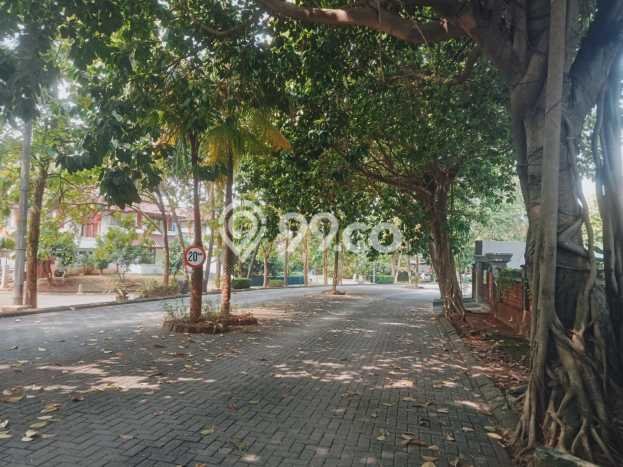 Rumah Elit Modern Siap Huni di Cirendeu Jakarta Selatan Rumah Elit Modern Siap Huni di Cirendeu Jakarta Selatan