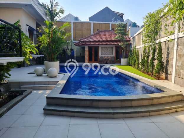 Rumah Eksklusif Siap Huni LT 1026m2 di Pamulang, Tangerang Selatan Rumah Eksklusif Siap Huni LT 1026m2 di Pamulang, Tangerang Selatan