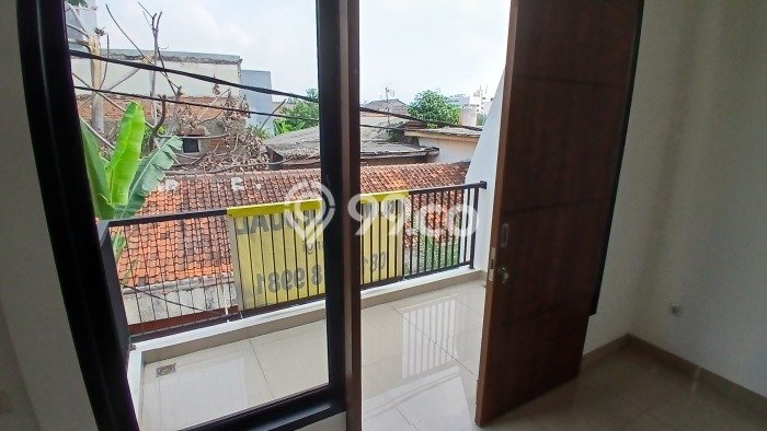 Ready to Use! Luxury House LT 86m2 Desain Elegan di Kalibata Ready to Use! Luxury House LT 86m2 Desain Elegan di Kalibata