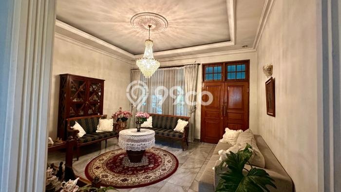 Ready to Use! Premium House LT 1000m2 Desain Modern di Pejaten Ready to Use! Premium House LT 1000m2 Desain Modern di Pejaten