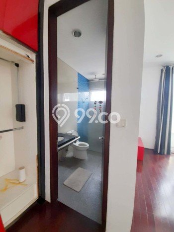 Rumah Elit Modern Tanpa Renovasi di Pejaten Jakarta Selatan Rumah Elit Modern Tanpa Renovasi di Pejaten Jakarta Selatan