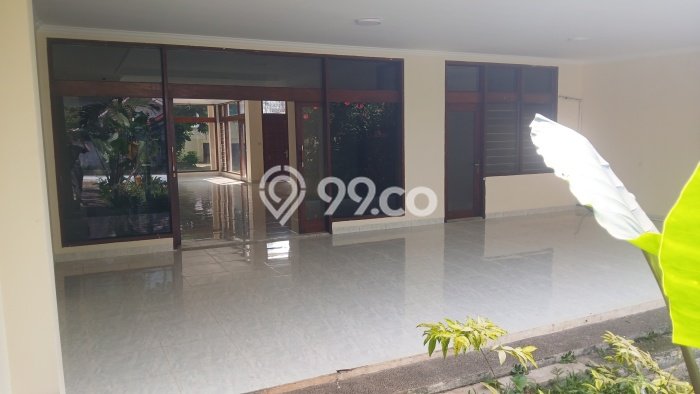 Rumah Bagus Disewakan di Kemang, Jakarta Selatan LT 1400m2, LB 750m2 Rumah Bagus Disewakan di Kemang, Jakarta Selatan LT 1400m2, LB 750m2