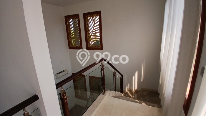 Siap Huni Hunian Elit 3 Kamar di Pasar Minggu Dekat ke Mana Saja Siap Huni Hunian Elit 3 Kamar di Pasar Minggu Dekat ke Mana Saja