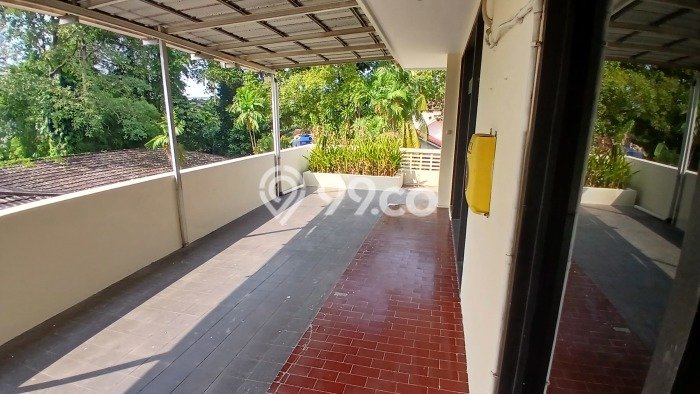 Rumah Bagus Disewakan di Kemang, Jakarta Selatan LT 1400m2, LB 750m2 Rumah Bagus Disewakan di Kemang, Jakarta Selatan LT 1400m2, LB 750m2