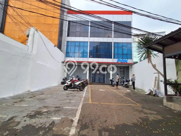Ruko bagus disewakan di Pasar Minggu Jakarta Selatan dengan LB 300m2 harga sewa terbaik Ruko bagus disewakan di Pasar Minggu Jakarta Selatan dengan LB 300m2 harga sewa terbaik