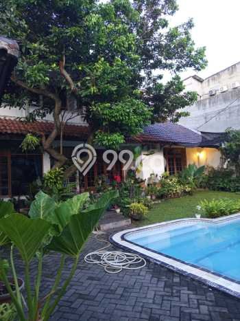 Ready to Use! Premium House LT 1000m2 Desain Modern di Pejaten Ready to Use! Premium House LT 1000m2 Desain Modern di Pejaten