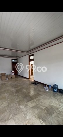 Disewakan! Rumah 5 Kamar Tidur &
4 Kamar Mandi di Pejaten, Jakarta Selatan Disewakan! Rumah 5 Kamar Tidur &
4 Kamar Mandi di Pejaten, Jakarta Selatan