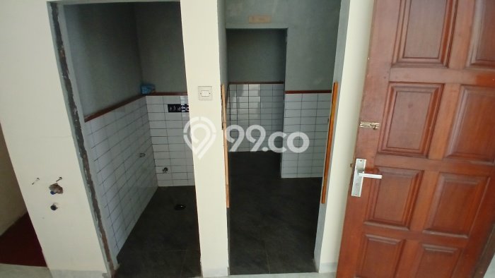 Rumah Bagus Disewakan di Kemang, Jakarta Selatan LT 1400m2, LB 750m2 Rumah Bagus Disewakan di Kemang, Jakarta Selatan LT 1400m2, LB 750m2