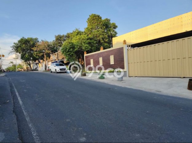 Gudang untuk Disewa di Pusat Badung Luas Bangunan 200m2 Gudang untuk Disewa di Pusat Badung Luas Bangunan 200m2