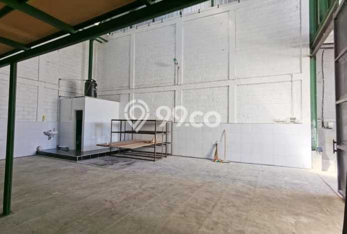 AREA PREMIUM! Gudang Kawasan Denpasar Utara, Luas 140m2m², Lokasi Strategis AREA PREMIUM! Gudang Kawasan Denpasar Utara, Luas 140m2m², Lokasi Strategis
