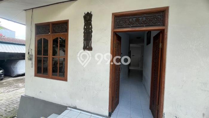 Rumah Sewa Denpasar LT 390m2 LB 200m2 Area Dalung Permai Rumah Sewa Denpasar LT 390m2 LB 200m2 Area Dalung Permai