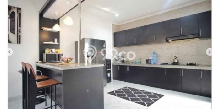 LOKASI STRATEGIS! Vila Kawasan Dalung Permai, Luas 200m², Pemandangan Menarik di area LOKASI STRATEGIS! Vila Kawasan Dalung Permai, Luas 200m², Pemandangan Menarik di area
