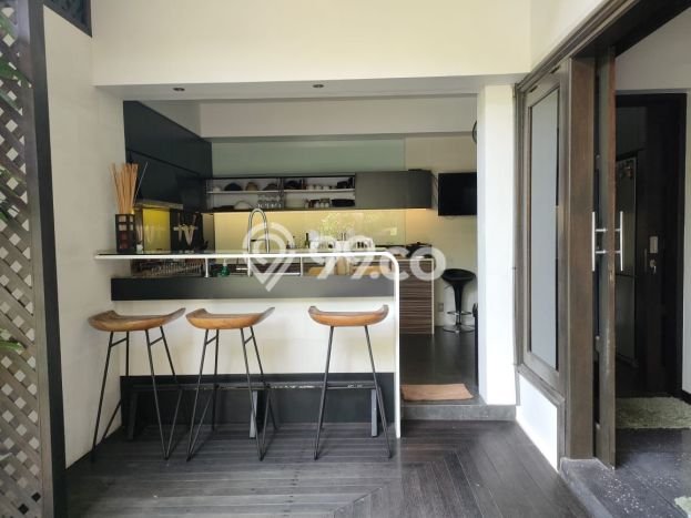 Ready to Use! Premium House LT 490m2 Desain Elegan di Puri Gading Ready to Use! Premium House LT 490m2 Desain Elegan di Puri Gading