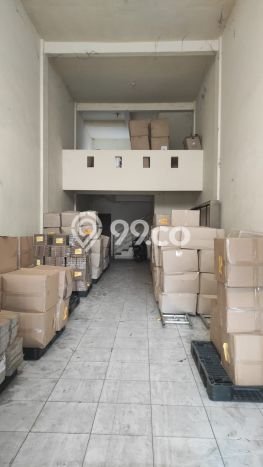 Unit Gudang Paling Strategis di Denpasar Barat Denpasar dengan LB 81m2 Unit Gudang Paling Strategis di Denpasar Barat Denpasar dengan LB 81m2