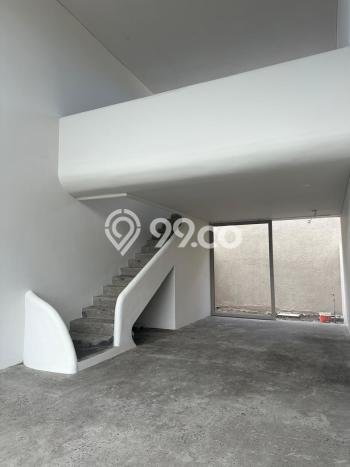 Komersial For Rent Kawasan Pererenan, Luas 110m², Lokasi Komersial, Jalan Strategis Komersial For Rent Kawasan Pererenan, Luas 110m², Lokasi Komersial, Jalan Strategis