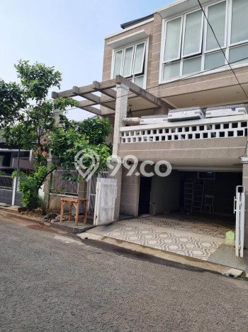 Dijual Cepat Rumah Bagus Siap Huni LB 200m2 di Serpong Utara, Tangerang Selatan Dijual Cepat Rumah Bagus Siap Huni LB 200m2 di Serpong Utara, Tangerang Selatan