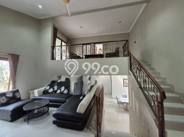 Rumah Elit LB 350m2 Siap Pakai Desain Elegan di BSD Puspita Loka, Tangerang Rumah Elit LB 350m2 Siap Pakai Desain Elegan di BSD Puspita Loka, Tangerang