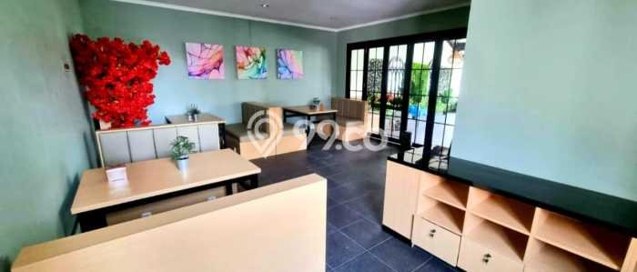 Komersial Premium Kawasan , Luas 340m2m², Area Bisnis, Lokasi Ramai Komersial Premium Kawasan , Luas 340m2m², Area Bisnis, Lokasi Ramai