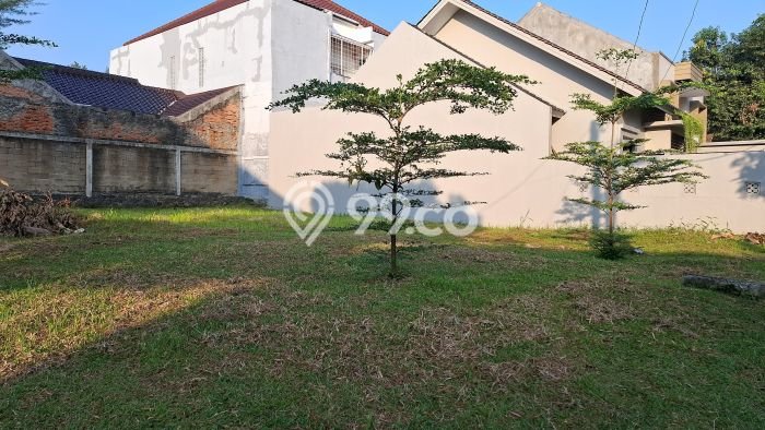 Tanah di BSD Griya Loka, Tangerang Luas 366m2 Dijual Segera Tanah di BSD Griya Loka, Tangerang Luas 366m2 Dijual Segera