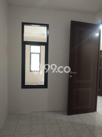 Dijual Rumah Strategis Bagus Punya 2 KT di Serpong Utara Tangerang Selatan SHM Dijual Rumah Strategis Bagus Punya 2 KT di Serpong Utara Tangerang Selatan SHM