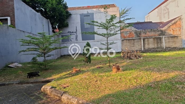 Tanah di BSD Griya Loka, Tangerang Luas 366m2 Dijual Segera Tanah di BSD Griya Loka, Tangerang Luas 366m2 Dijual Segera
