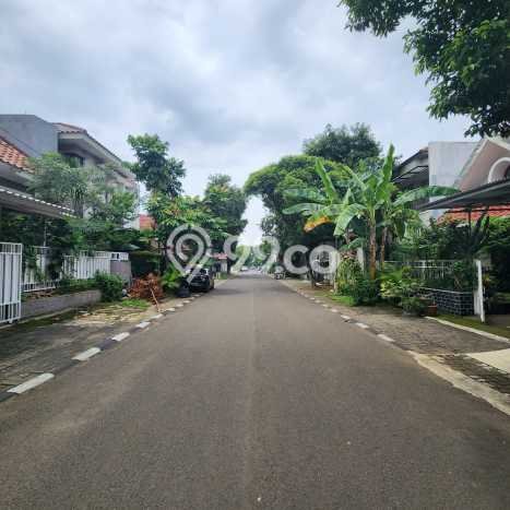 Rumah Berkualitas dengan Luas Tanah 250m² di Kawasan Elite BSD Anggrek Loka, Tangerang Rumah Berkualitas dengan Luas Tanah 250m² di Kawasan Elite BSD Anggrek Loka, Tangerang